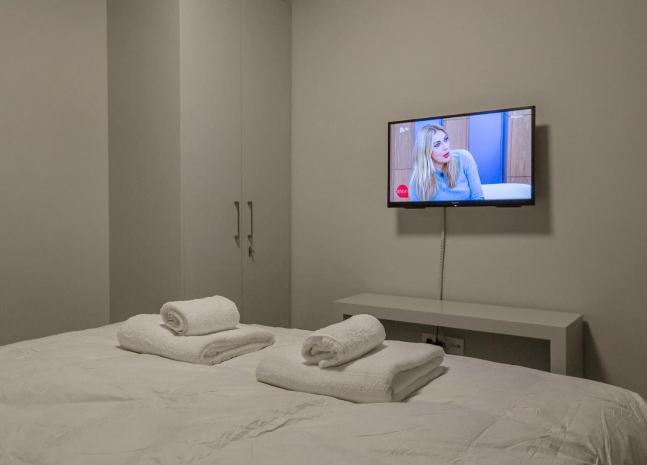 Sophisticated Apartment In Syntagma By Ghh Athens Ngoại thất bức ảnh