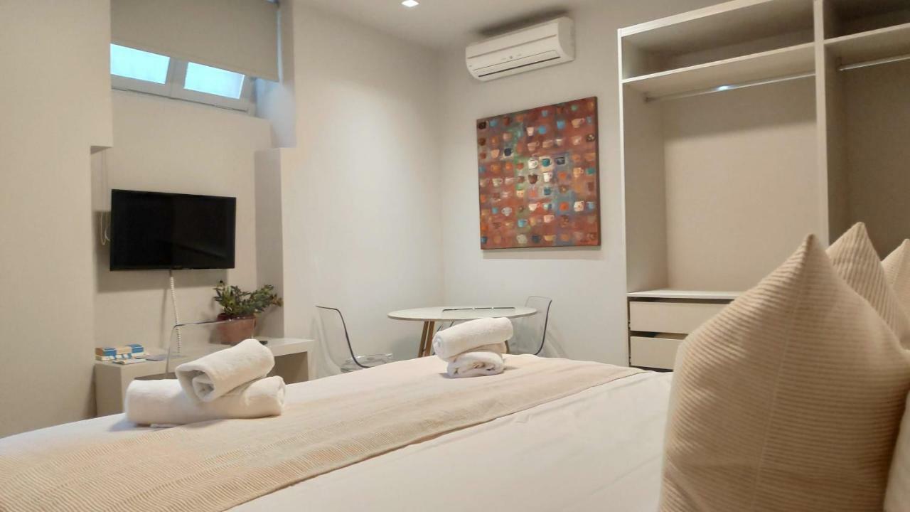 Sophisticated Apartment In Syntagma By Ghh Athens Ngoại thất bức ảnh