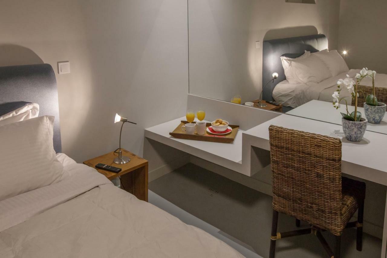 Sophisticated Apartment In Syntagma By Ghh Athens Ngoại thất bức ảnh
