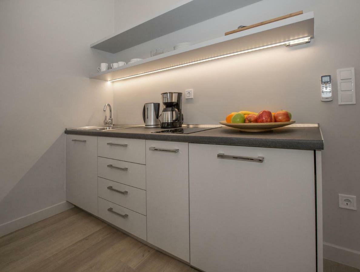 Sophisticated Apartment In Syntagma By Ghh Athens Ngoại thất bức ảnh